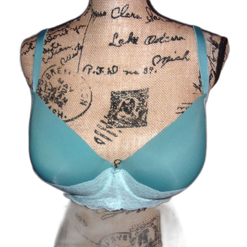 Youmita 42DDD Aqua Floral Lace Overlay Bra NWT
